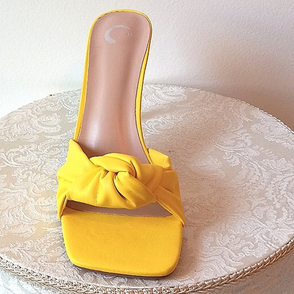 Ladies Vegan Leather Slides